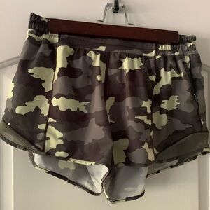 Lululemon low rise lined shorts